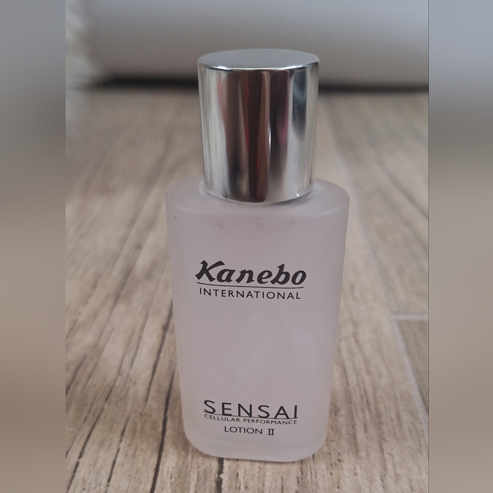 KANEBO SENSAI CELLULAR PERFORMANCE LOTION ll- 1.02 OZ./30ml-NEW-NO BOX